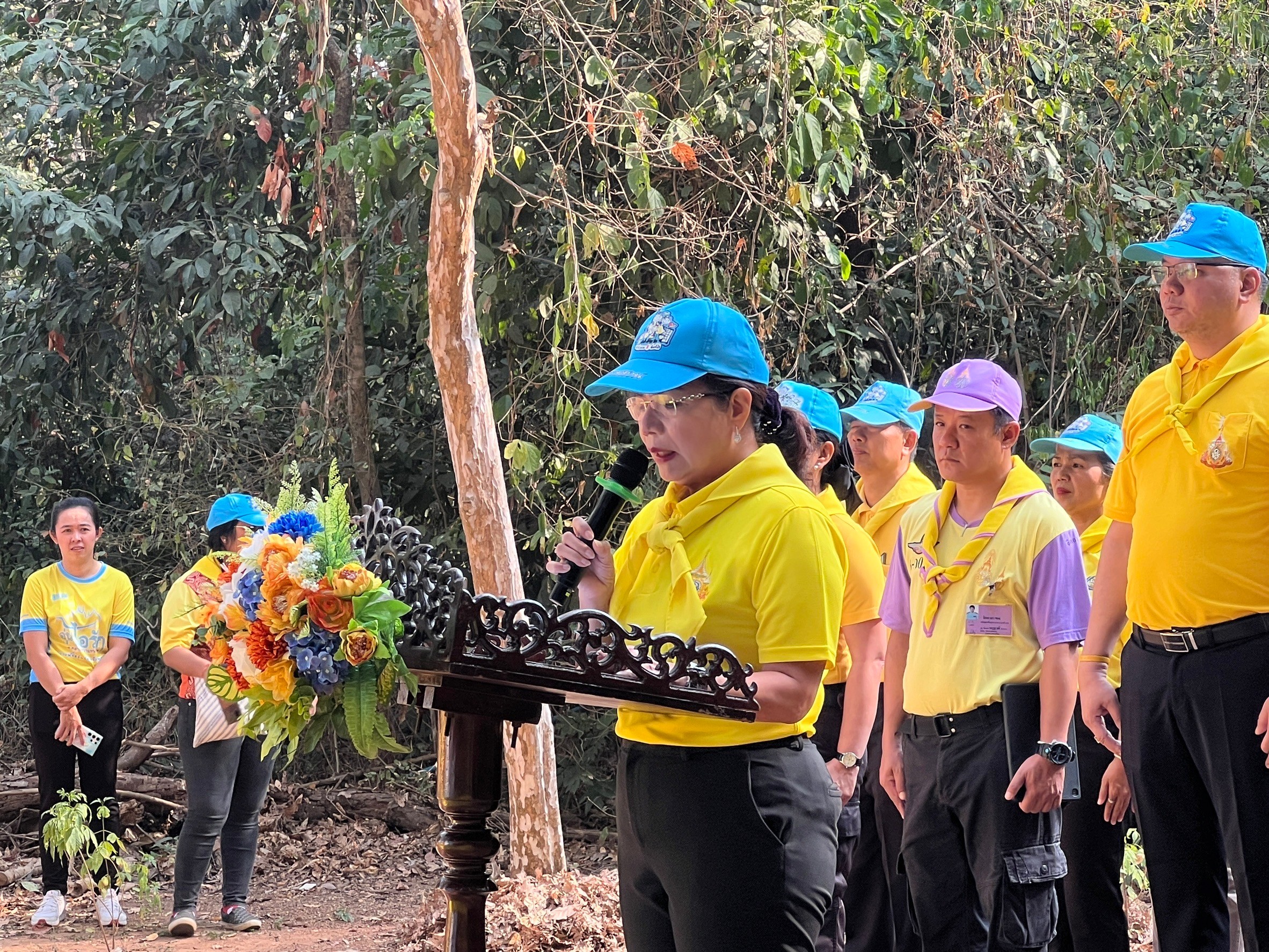 title - ส.ป.ก.สุโขทัย ร่วมกิจกรรมจิตอาสาเนื่องในวันที่ระลึกพระบาทสมเด็จพระพุทธเลิศหล้านภาลัย